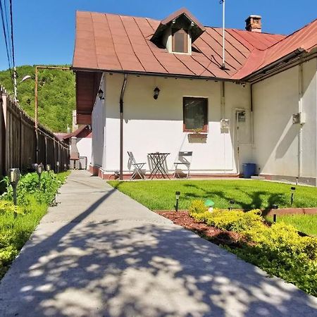 Casa Bunicilor Sinaia Βίλα Εξωτερικό φωτογραφία